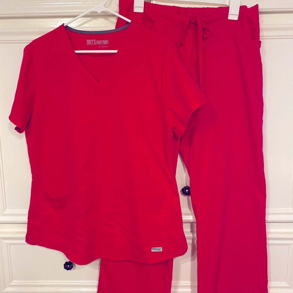 Coral Grey’s Anatomy scrub set